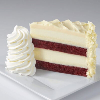 Cheesecake Factory dessert deal,Cheesecake Factory half price desserts,Cheesecake Factory rewards,Cheesecake Factory coupon,Cheesecake Factory promotion,Cheesecake Factory specials,Cheesecake Factory DoorDash offer,Cheesecake Factory pickup deal,Cheesecake Factory dining rewards