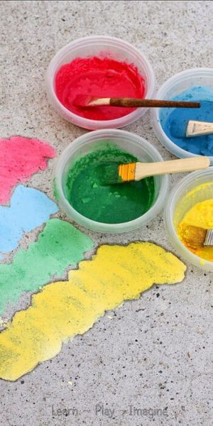 cornstarch free sidewalk chalk paint recipe