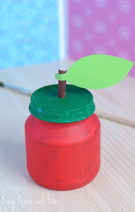 Easy Apple Crafts You Can Do With Kids