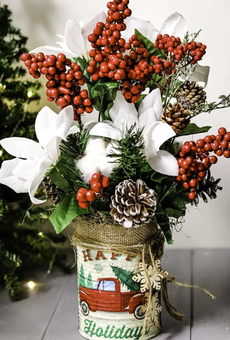 Decorating for Christmas doesn’t have to cost a lot. Use these fun and Easy Dollar Store Christmas Crafts and Decor ideas to add some holiday cheer to your house without breaking the bank!dollar store crafts - dollar store christmas crafts - dollar tree christmas crafts 