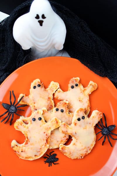 ghost pizza recipe for halloween dinner