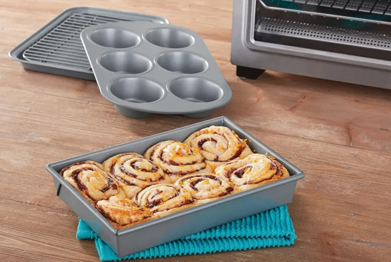 Baking set with pan, cooling rack, and muffin tin.