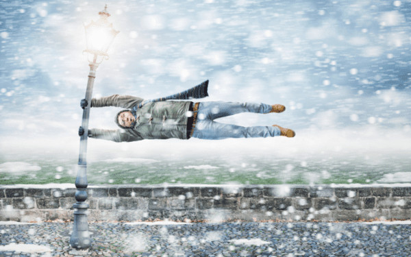 7 Frugal Ways to Entertain Kids in a Snowstorm