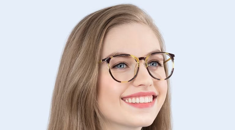 eye buy direct girl with glasses