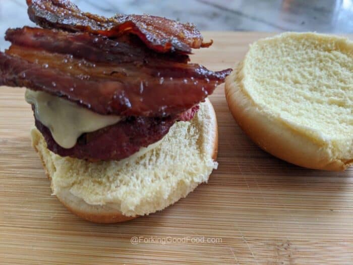 kamado joe bourbon smoked gouda burgers