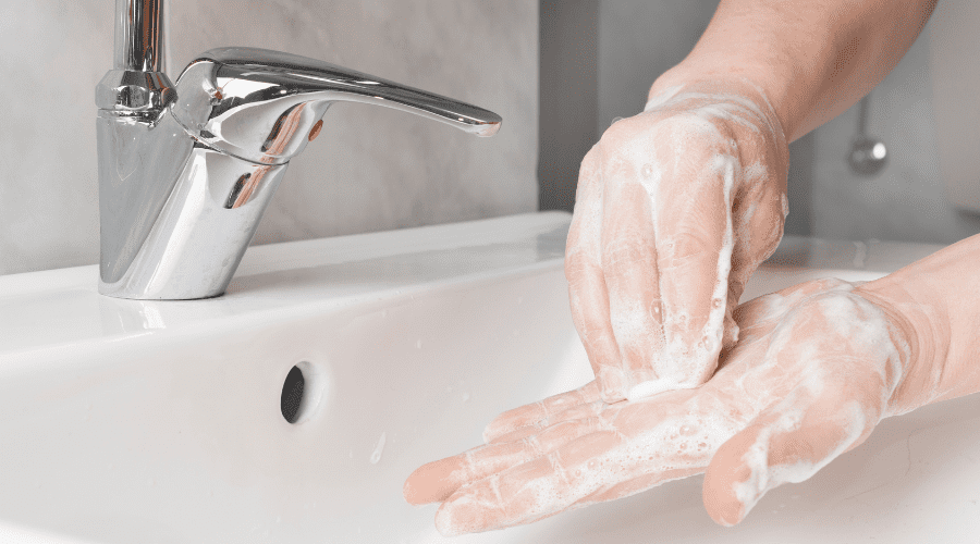 save water washing hands