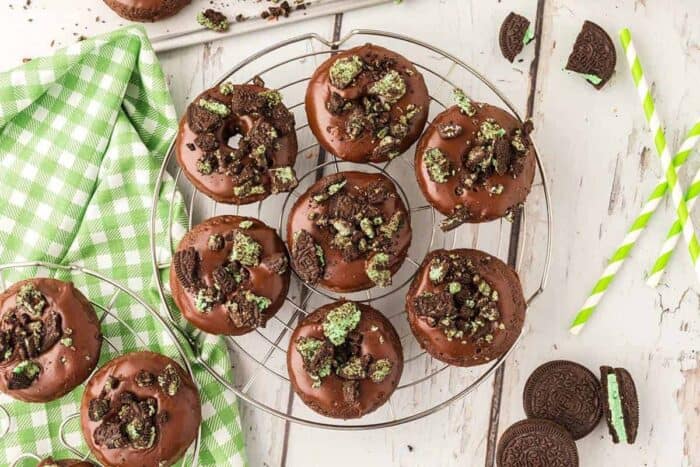 mini chocolate cake mix donuts with mint oreos