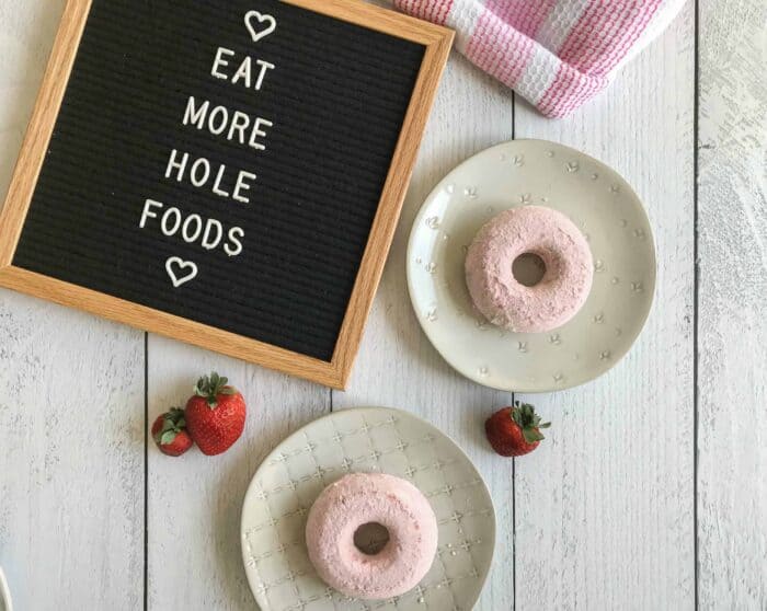 strawberry powdered sugar doughnuts