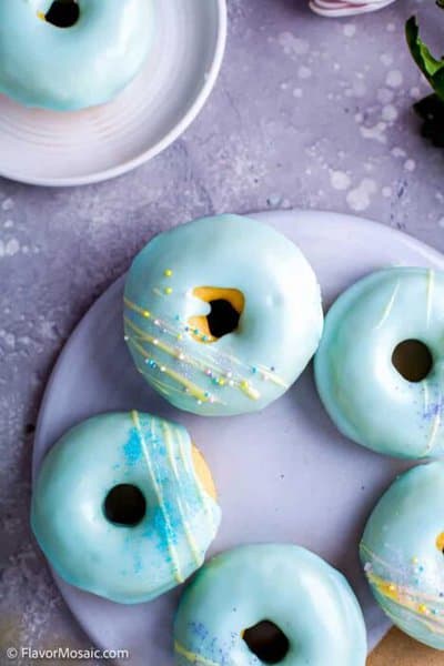 vanilla frosted donuts (baked not fried)