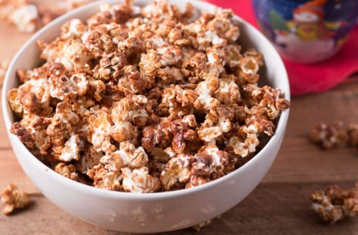 gingerbread popcorn