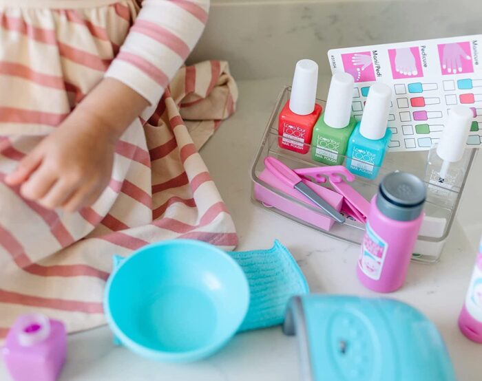 melissa & doug love your look pretend nail care play set