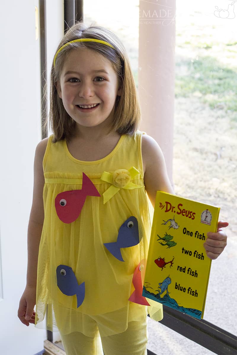 diy dr seuss costume one fish two fish