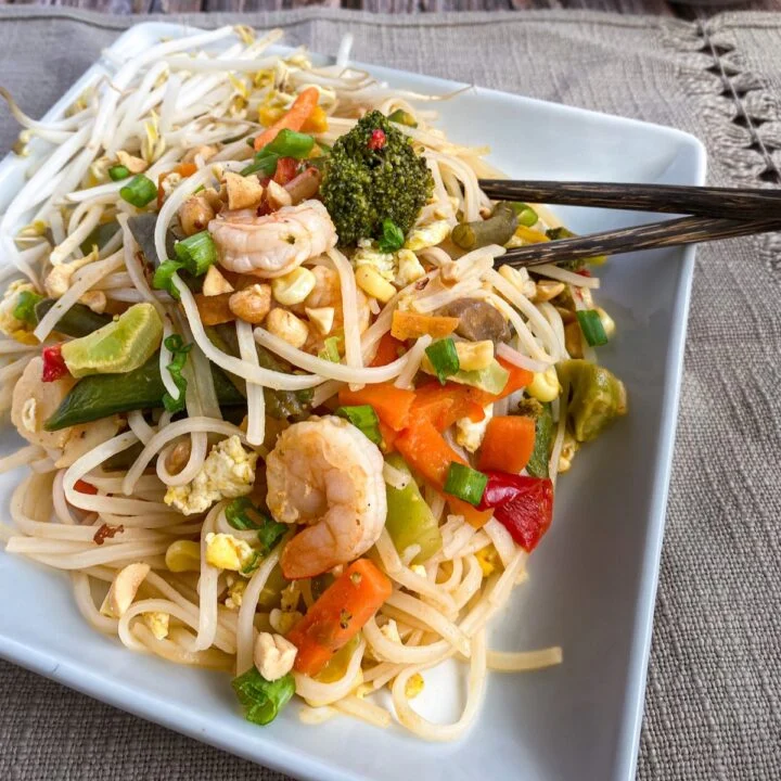 shrimp and vegetable pad thai feature 720x720 1