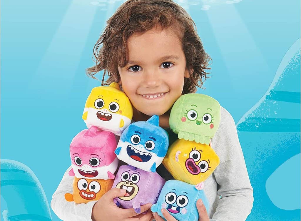 Baby Shark's William The Goldfish Singing Plush Toy 2.99 63 Off