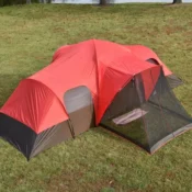 ozark trail 10 person family camping tent