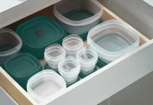 rubbermaid easyfindlids 26 piece plastic food storage container set
