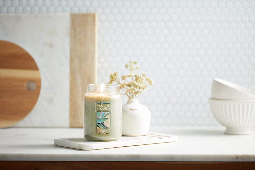 yankee candle sage & citrus scented