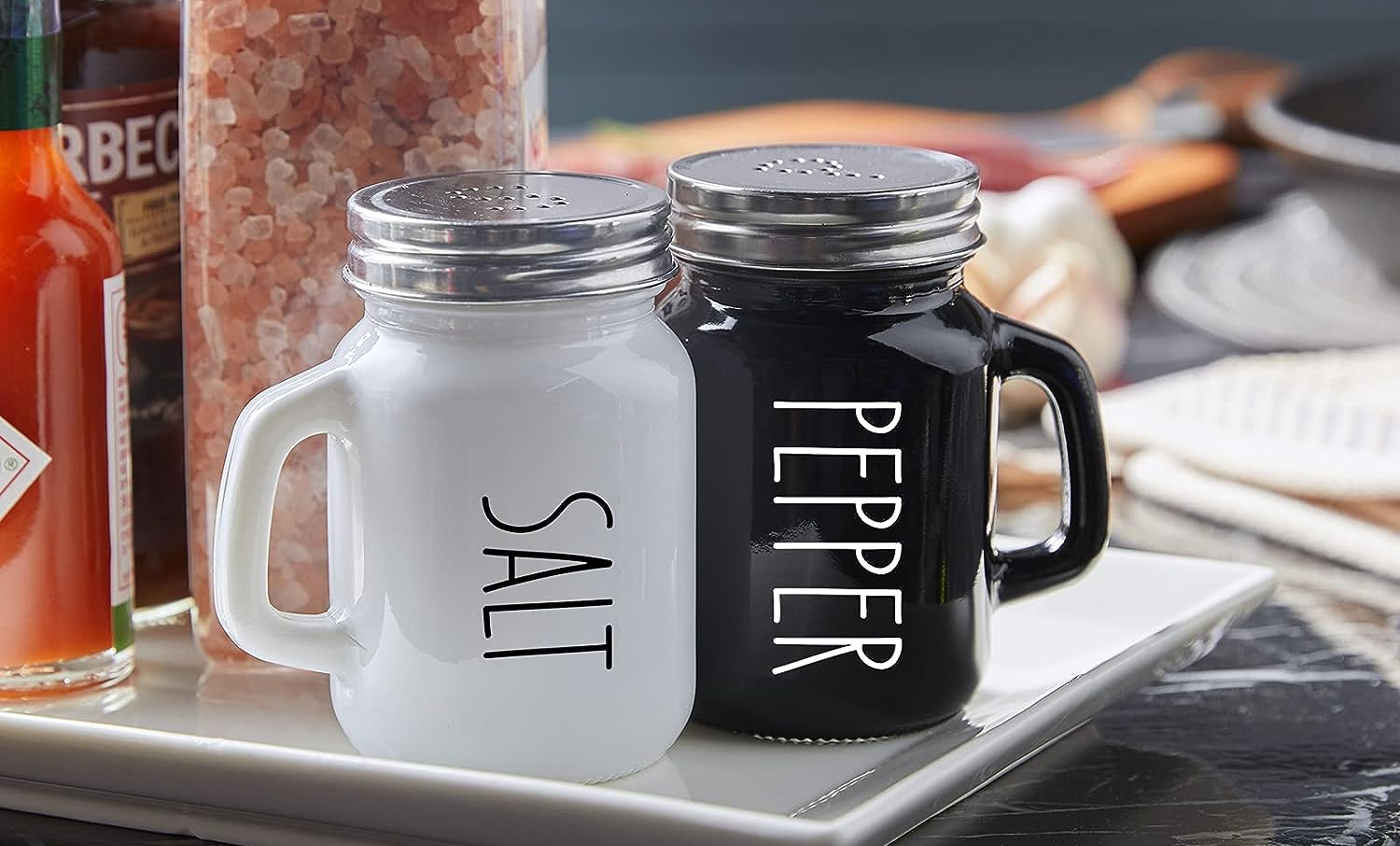 salt and pepper shakers set