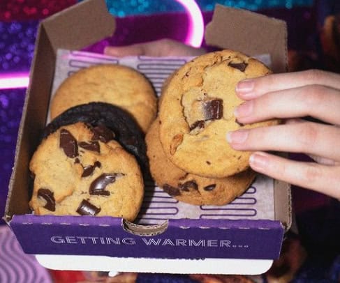 insomnia cookies