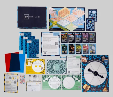 Educational science kit components displayed.