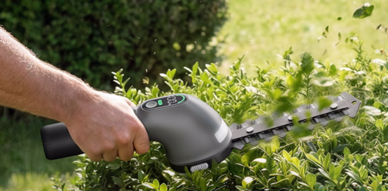 Cordless Hedge Trimmer