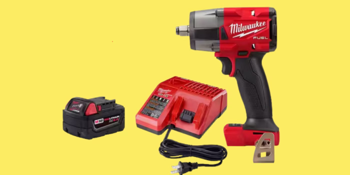 Cordless impact wrench with battery and charger