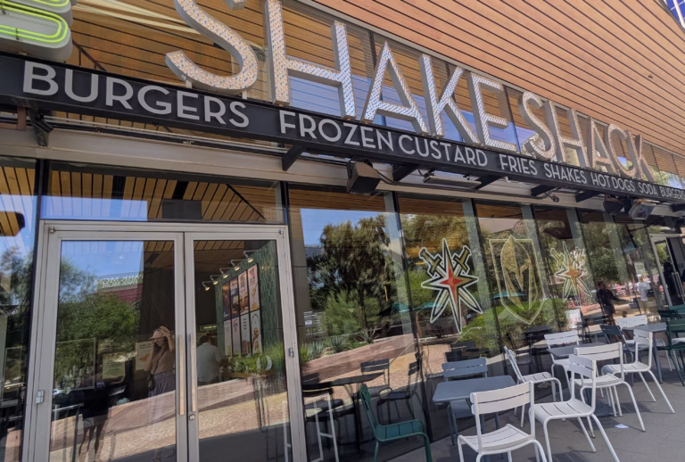 shake shack burgers las vegas freebies deals