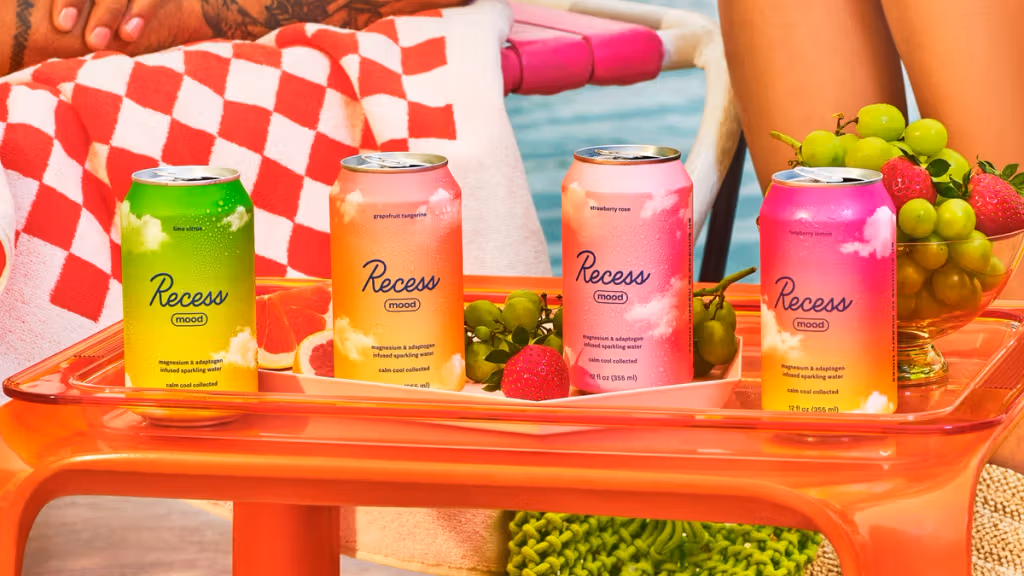 free recess mood sparkling beverage